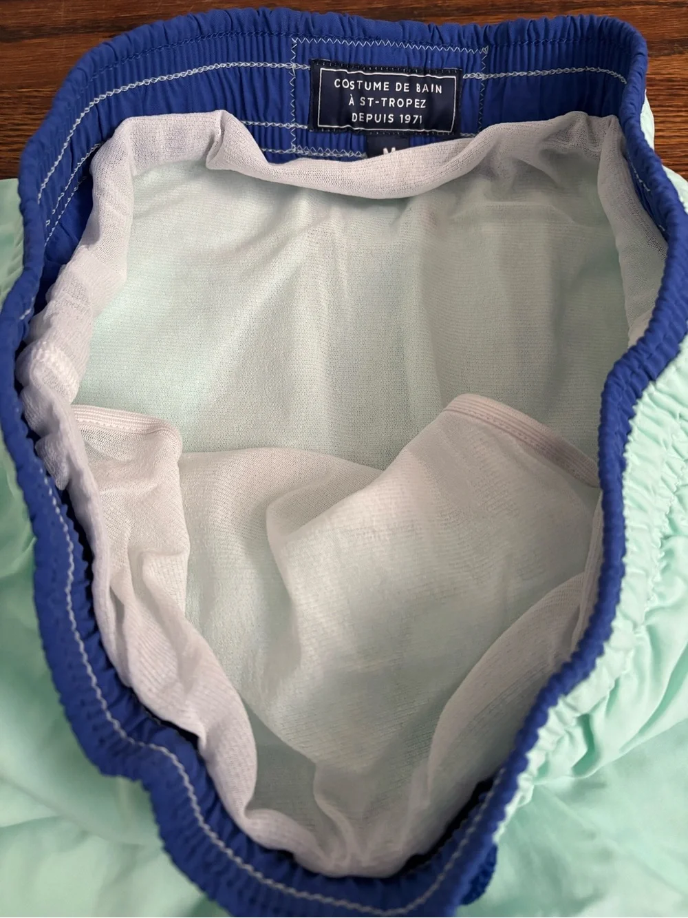 Vilebrequin Men's Mint Swim Trunks with Navy Trim Size Medium